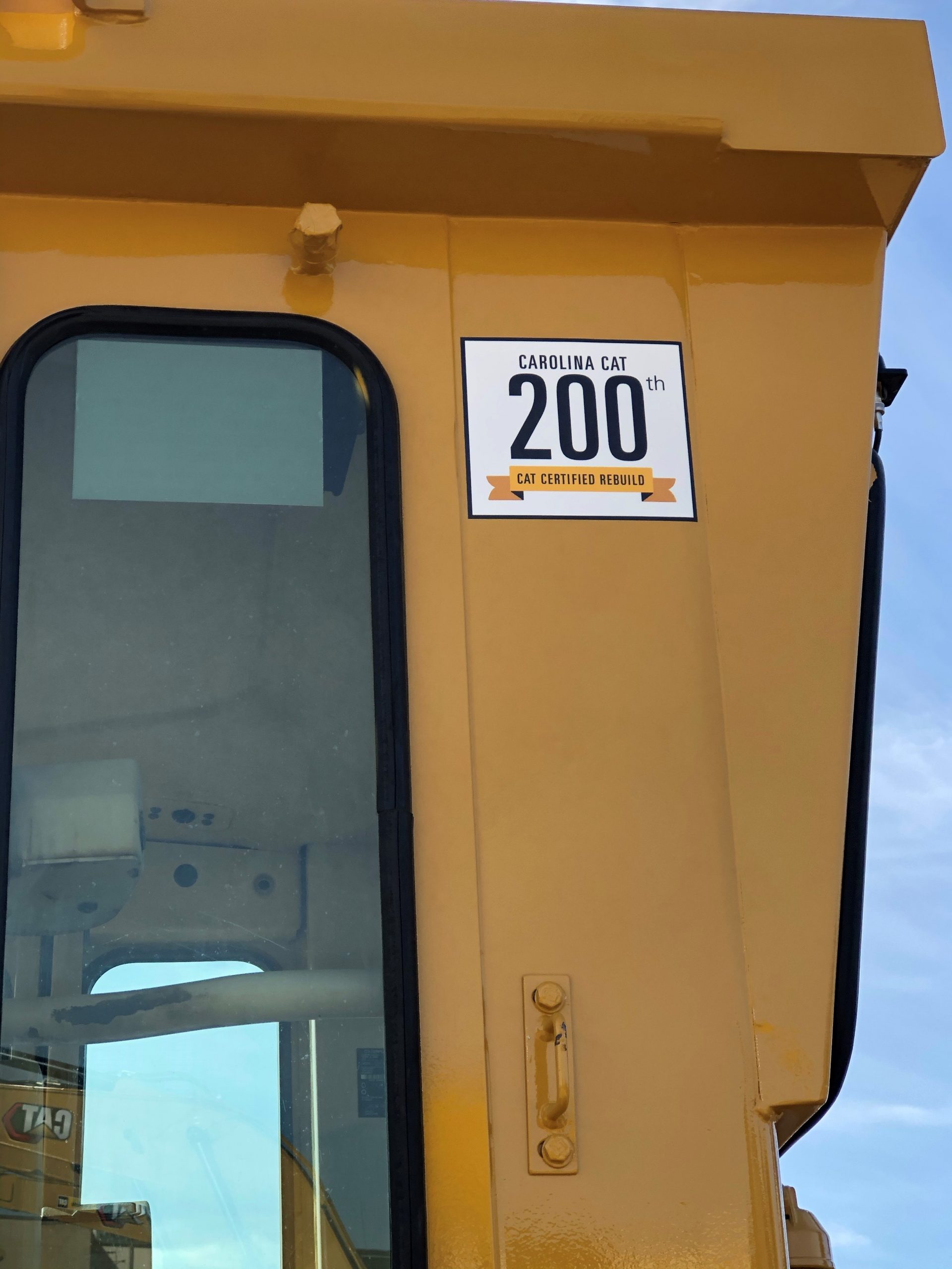 Carolina Cat Celebrates 200th Cat® Certified Rebuild with Asphalt